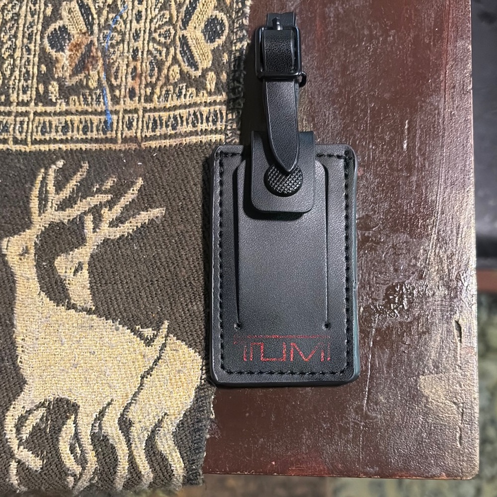 TUMI Black Leather Luggage Tag